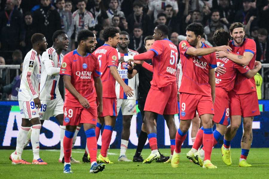Le Choc des Lumières. PSG pokonuje Lyon