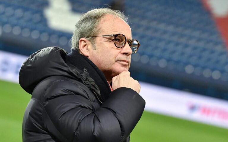 PSG celuje w transfer młodego napastnika BVB?