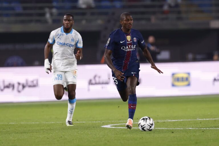 Nuno z krótkim przekazem: „To jest Paris Saint Germain!”